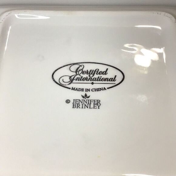 Mug and plate “Shoe Girl “ by Jennifer Brinley - Picture 6 of 6